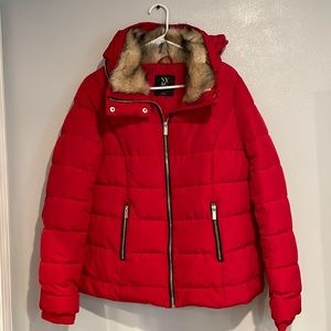 Women’s Red NY&Company Puffer Coat - Size Large  NWT
